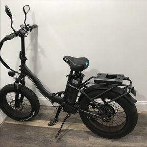 Meet your Posher, Daniel